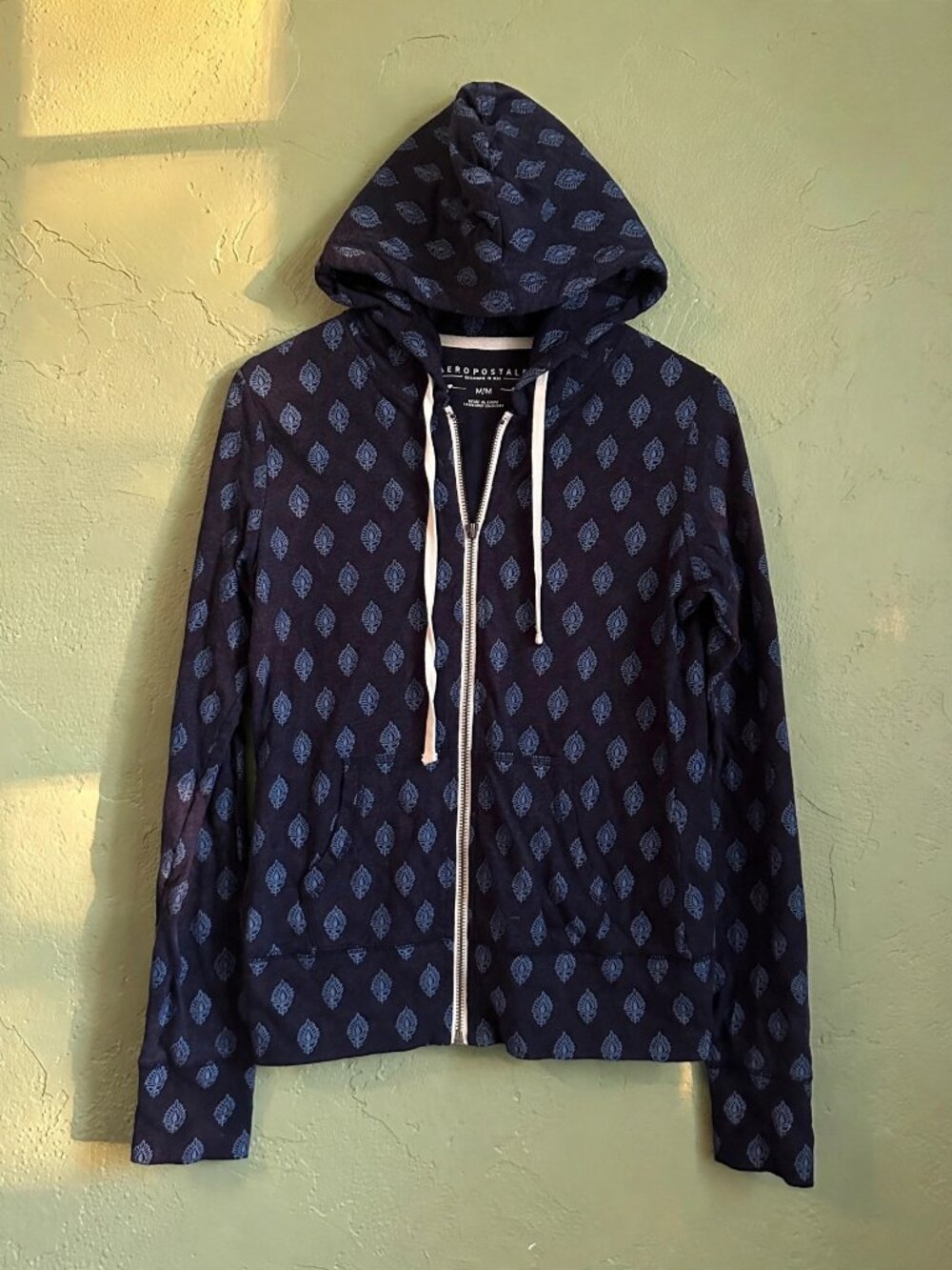 🦋 Aeropostale Navy Paisley Zip Up Hoodie M Lightweight
